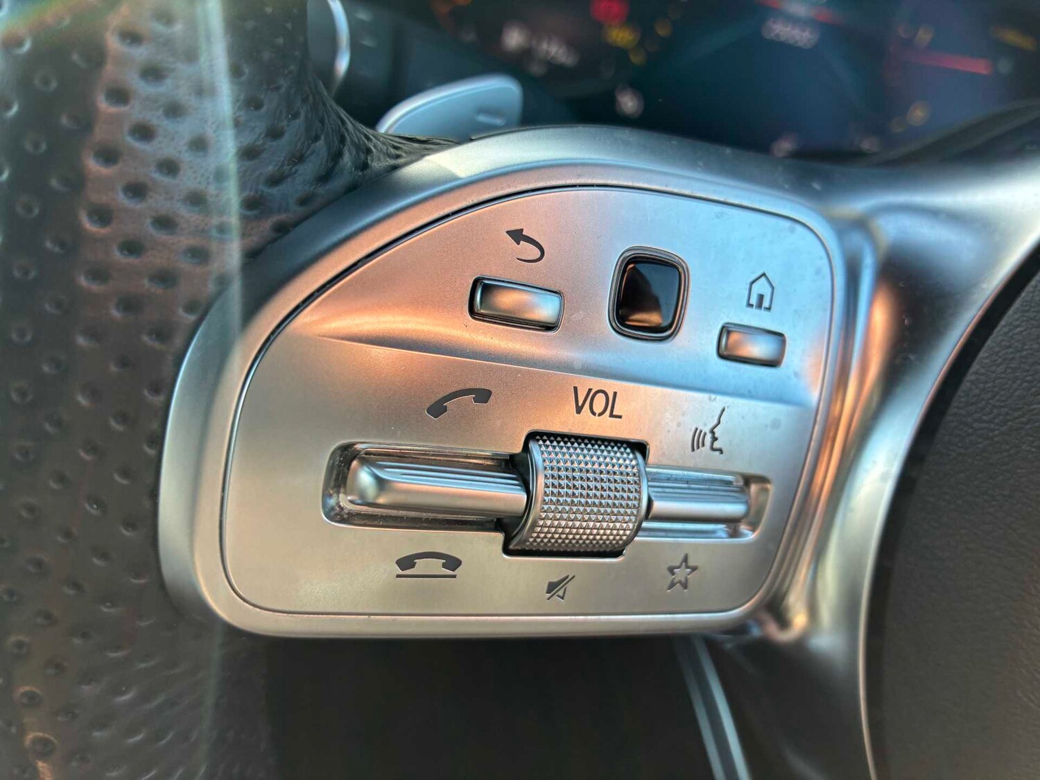 Used Mercedes-Benz GLC 2023 for sale - 78192190: Photo 35