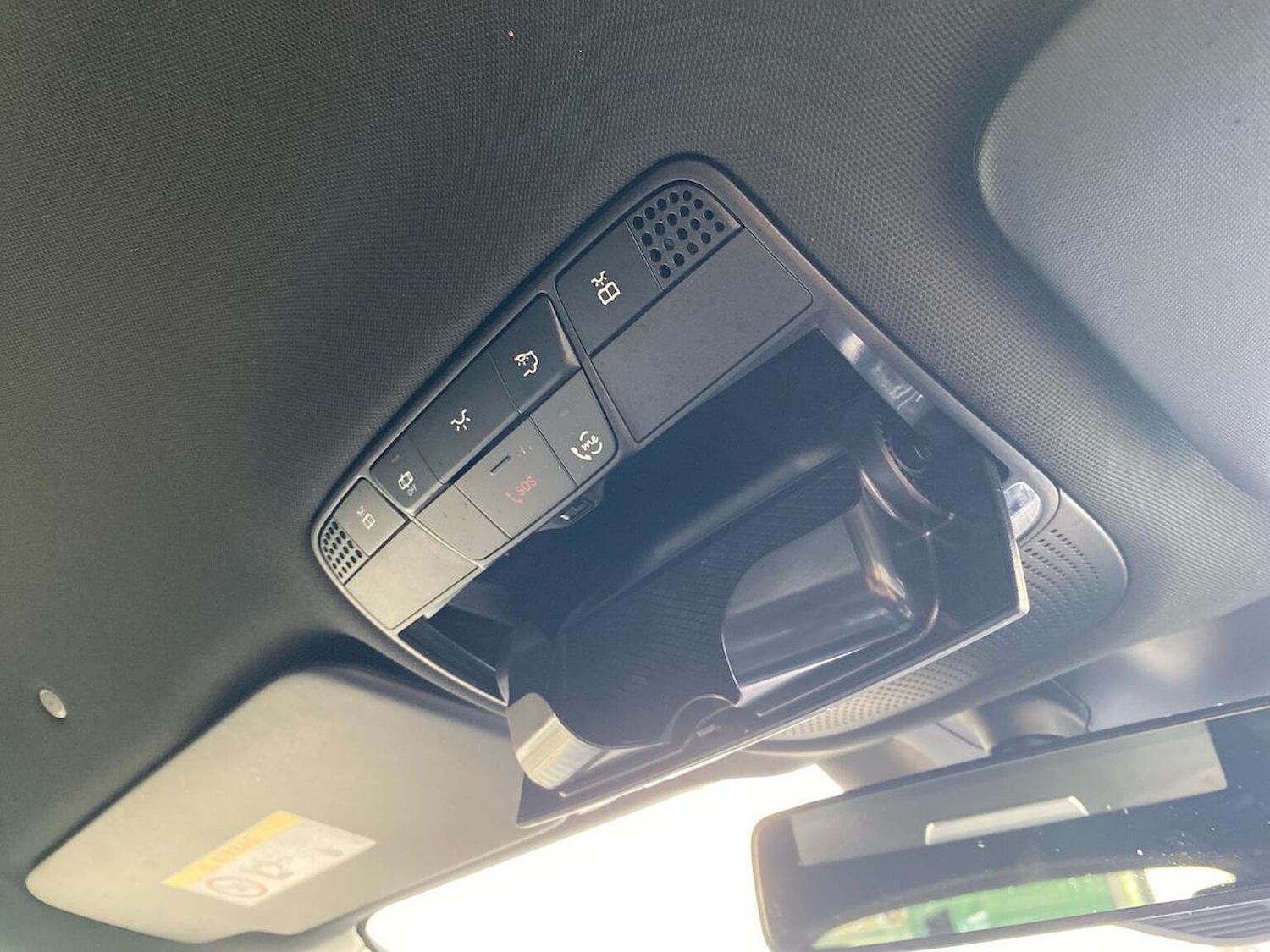 Used Mercedes-Benz GLC 2020 for sale - 76940502: Photo 14