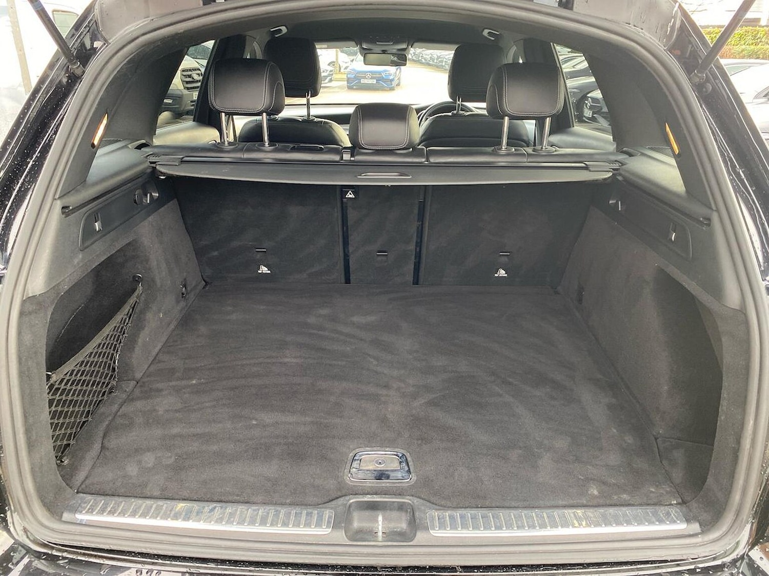 Used Mercedes-Benz GLC 2020 for sale - 76940502: Photo 17