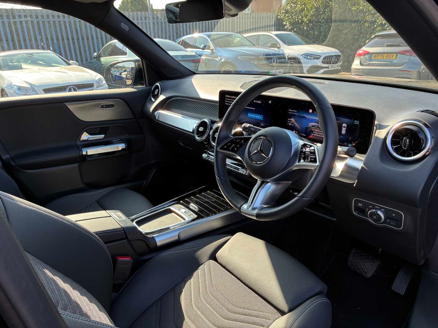 Used Mercedes-Benz GLB 2025 for sale - 78219631: Photo 17