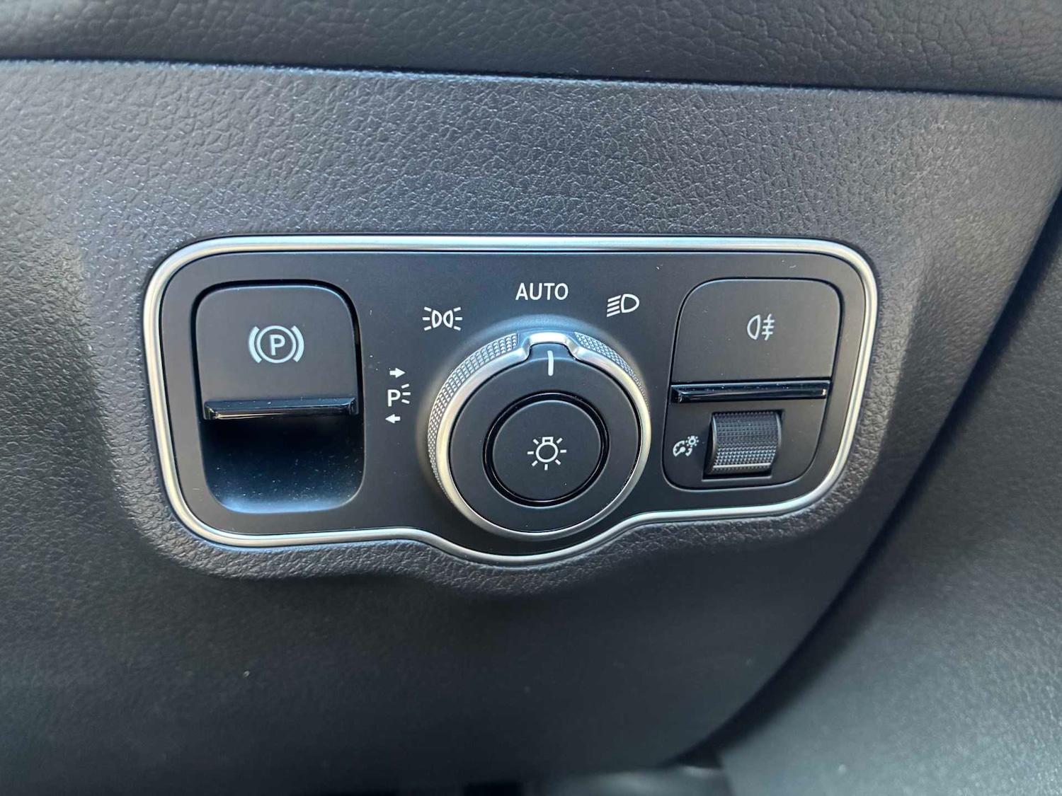 Used Mercedes-Benz GLB 2025 for sale - 78219631: Photo 29