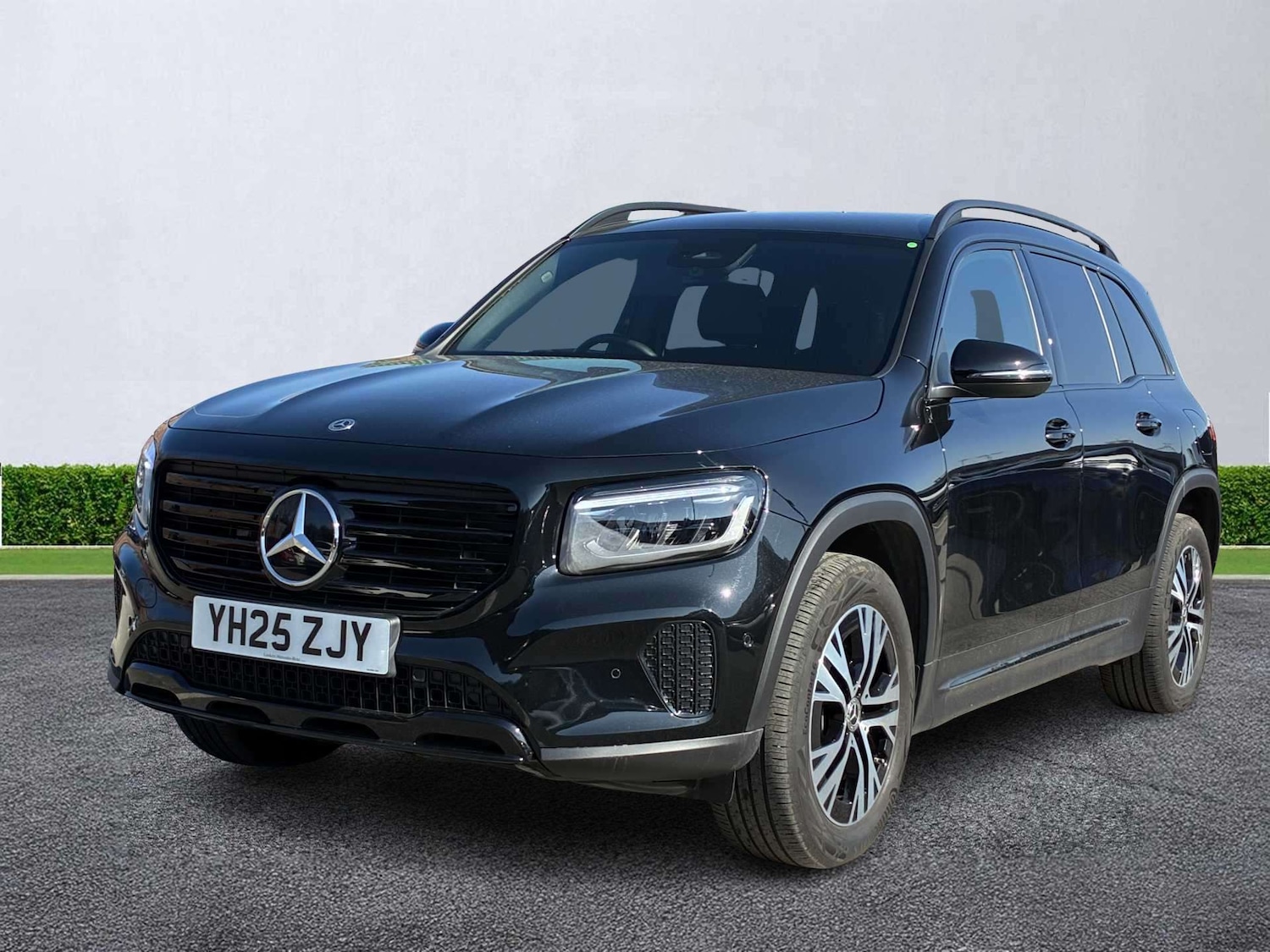 Used Mercedes-Benz GLB 2025 for sale - 78219631: Photo 3