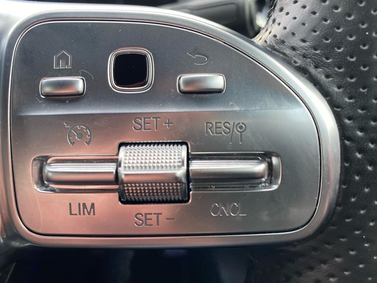 Used Mercedes-Benz A-Class 2022 for sale - 76437272: Photo 27