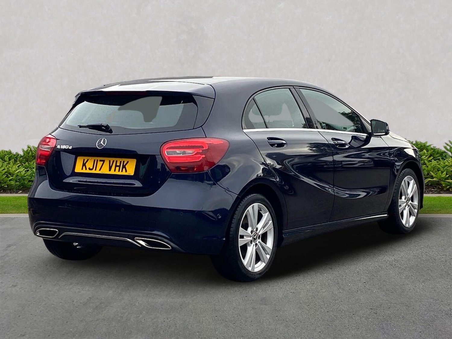 Used Mercedes-Benz A-Class 2017 for sale - 76129048: Photo 18
