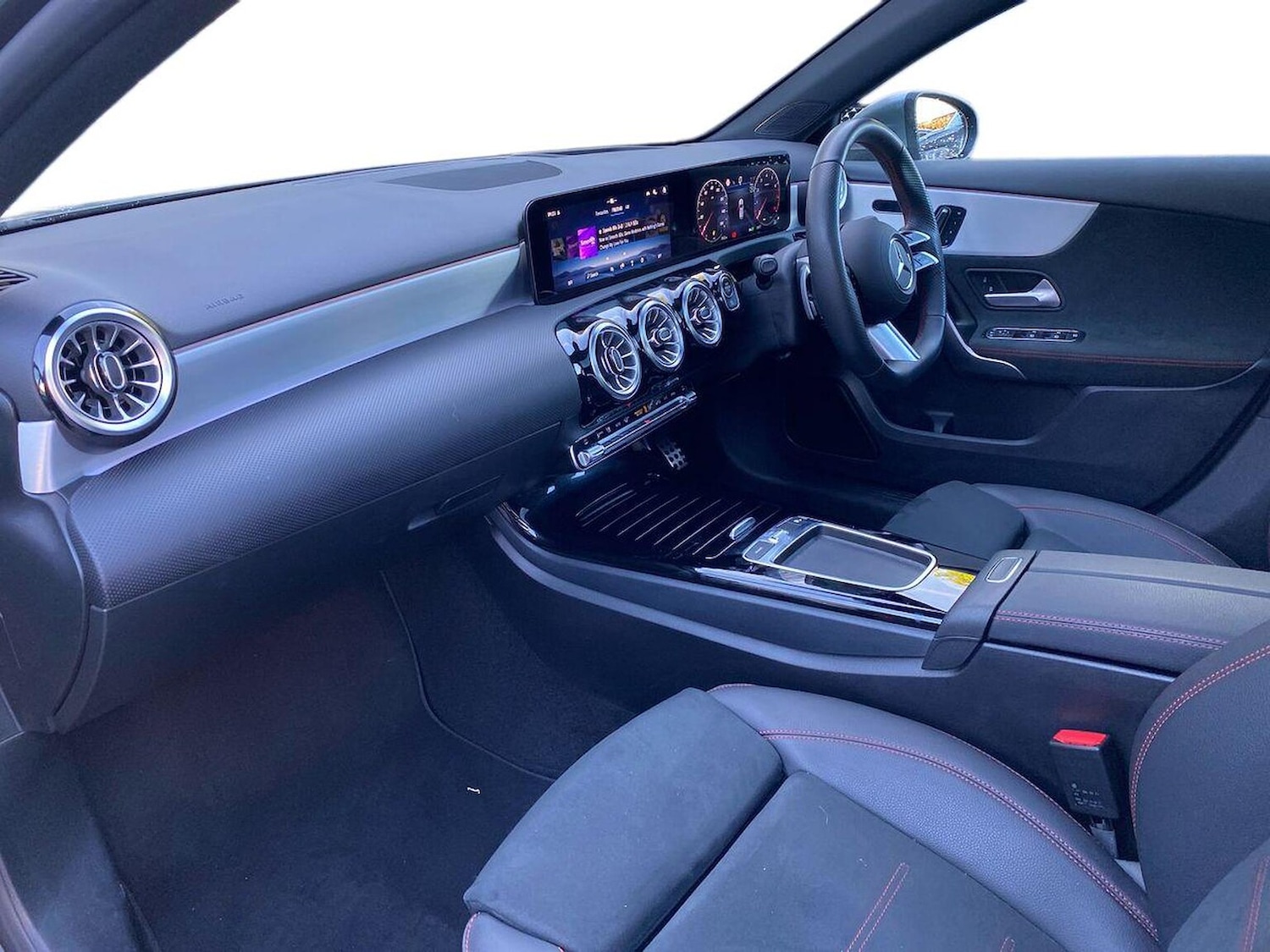 Used Mercedes-Benz A-Class 2024 for sale - 76115485: Photo 7