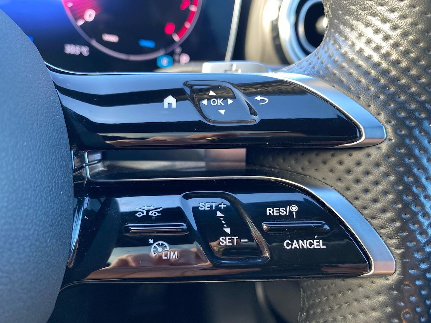 Used Mercedes-Benz C Class 2024 for sale - 76577242: Photo 27