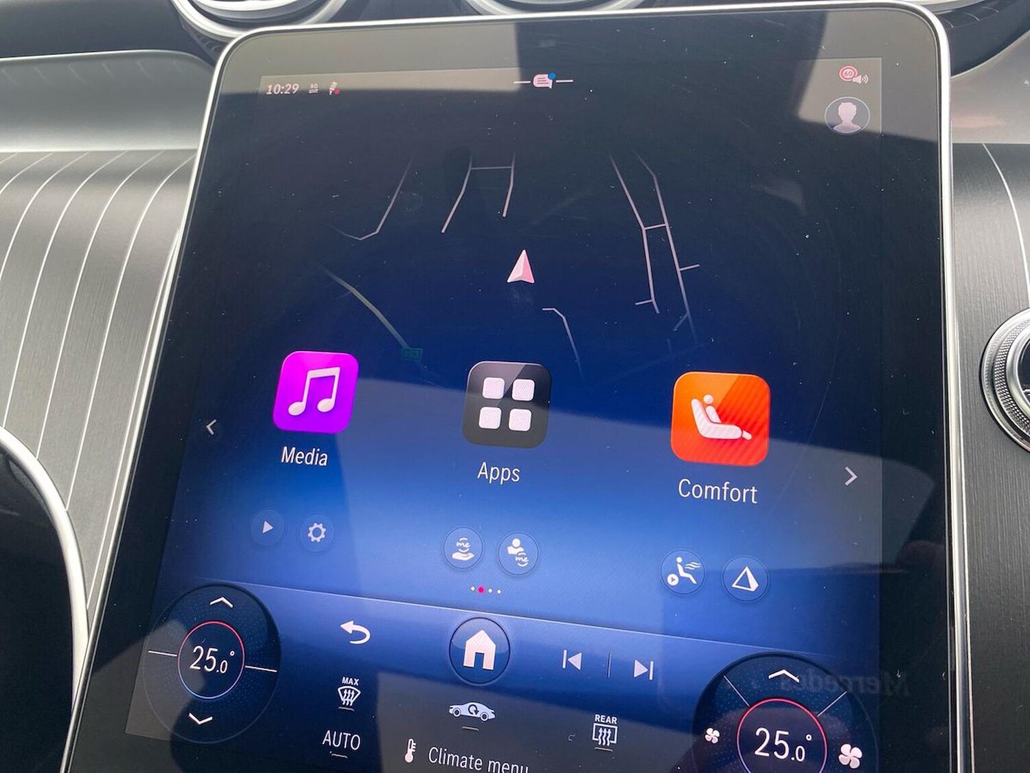 Used Mercedes-Benz GLC 2025 for sale - 76490577: Photo 11