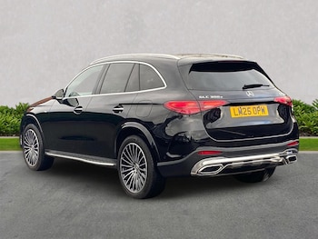 Used Mercedes-Benz GLC 2025 for sale - 76490577: Photo