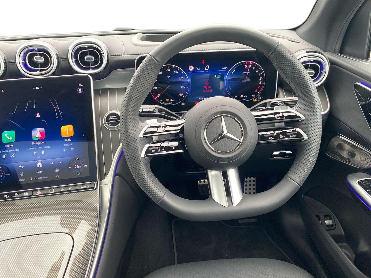 Used Mercedes-Benz GLC 2025 for sale - 76490577: Photo 9