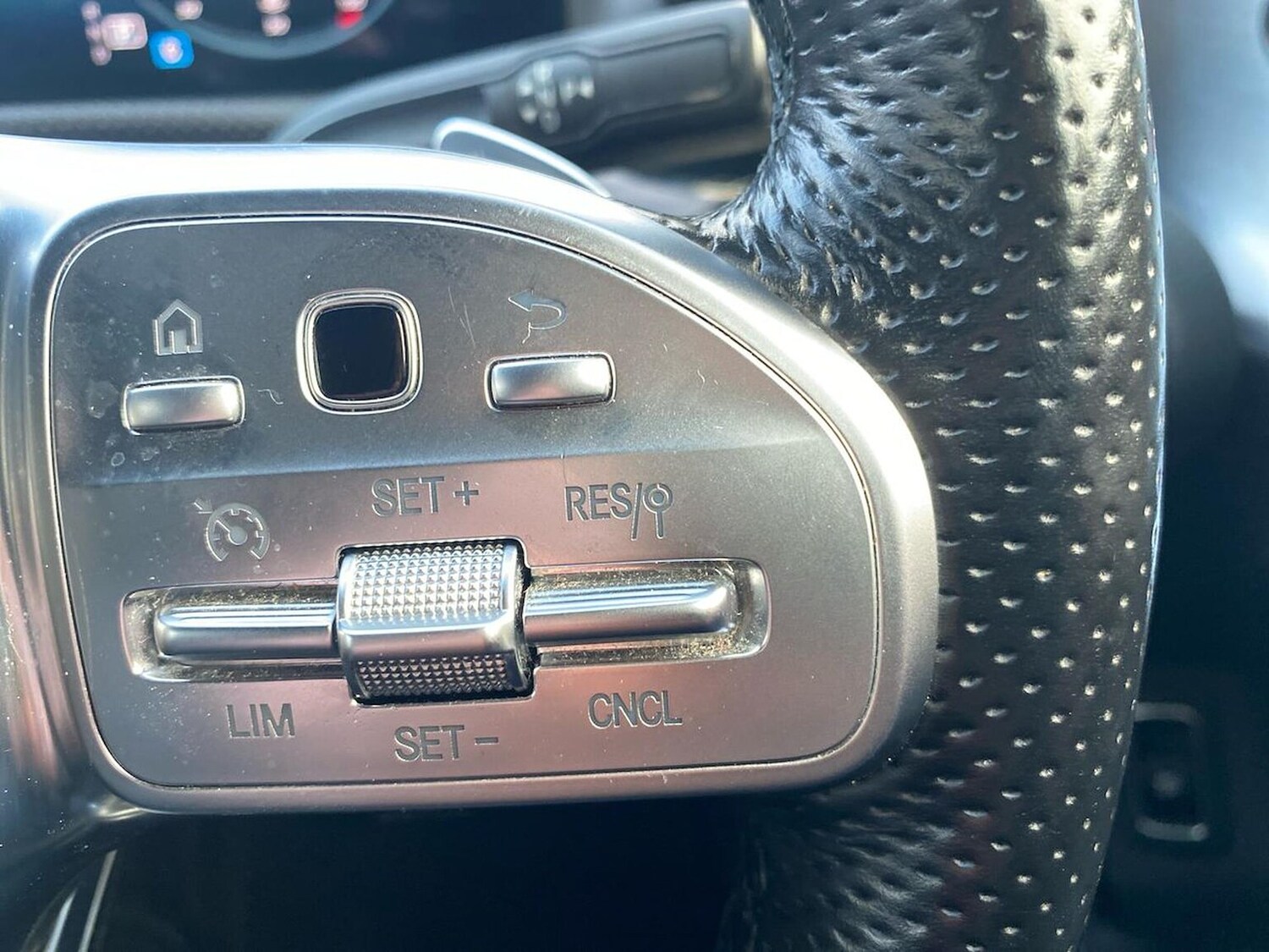 Used Mercedes-Benz CLA 2021 for sale - 76387178: Photo 27