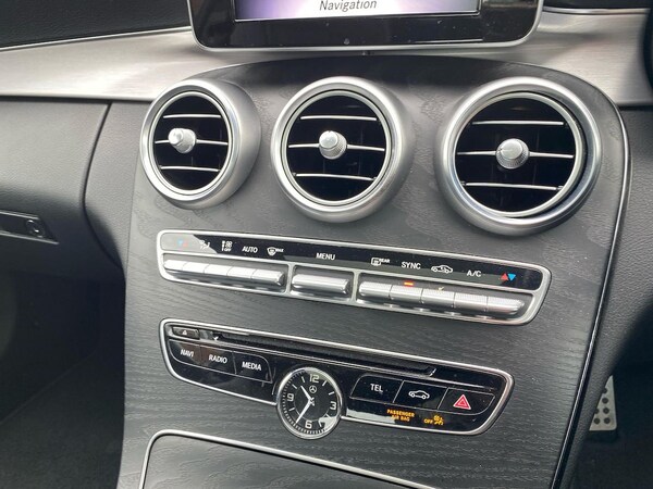 Used Mercedes-Benz C Class 2018 for sale - 76299424: Photo 12