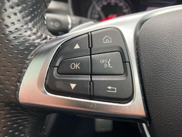 Used Mercedes-Benz C Class 2018 for sale - 76299424: Photo 26