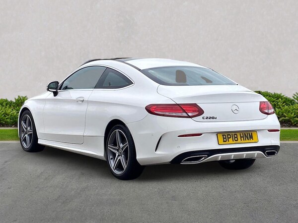 Used Mercedes-Benz C Class 2018 for sale - 76299424: Photo 2