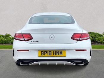 Used Mercedes-Benz C Class 2018 for sale - 76299424: Photo 4