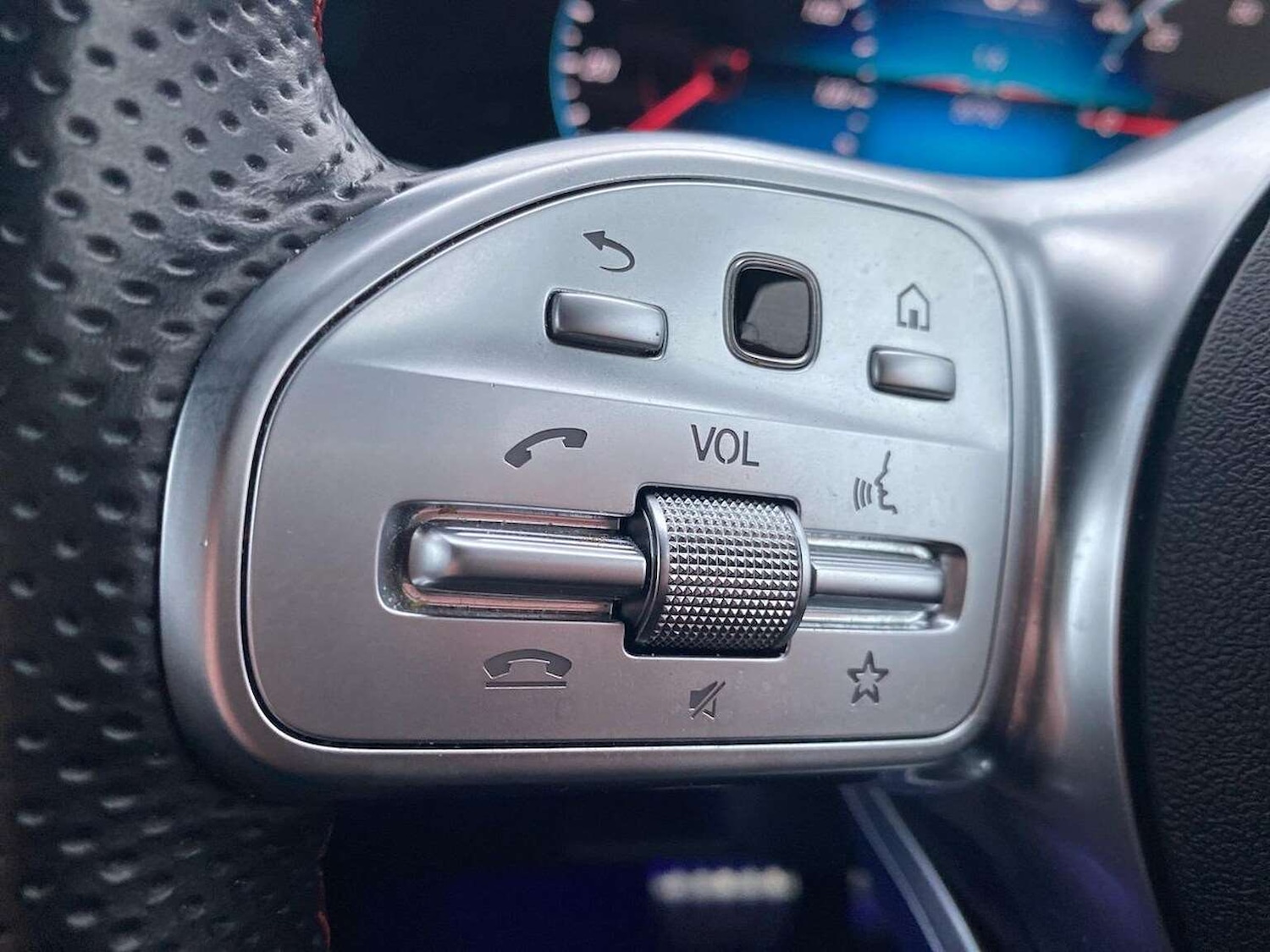 Used Mercedes-Benz EQA 2023 for sale - 77688077: Photo 26