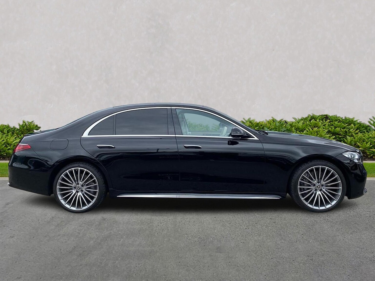 Used Mercedes-Benz S Class 2023 for sale - 76588625: Photo 3