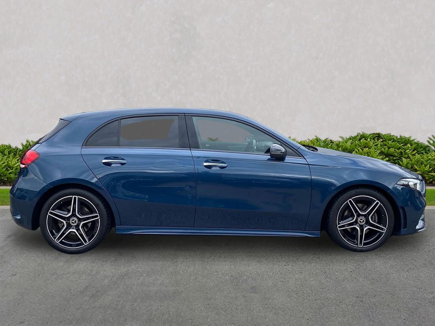 Used Mercedes-Benz A-Class 2022 for sale - 76300792: Photo 3