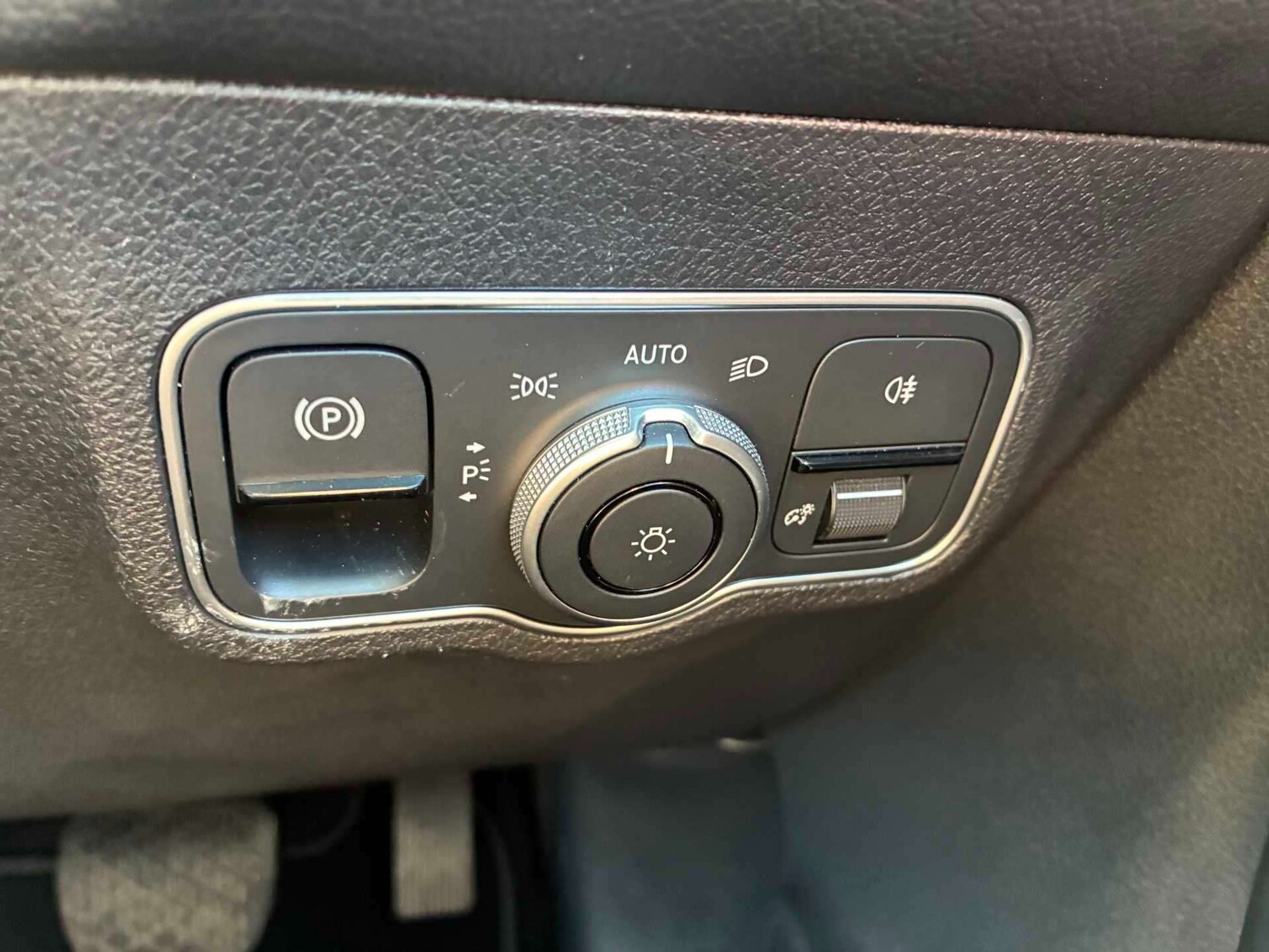 Used Mercedes-Benz GLB 2025 for sale - 78192794: Photo 32