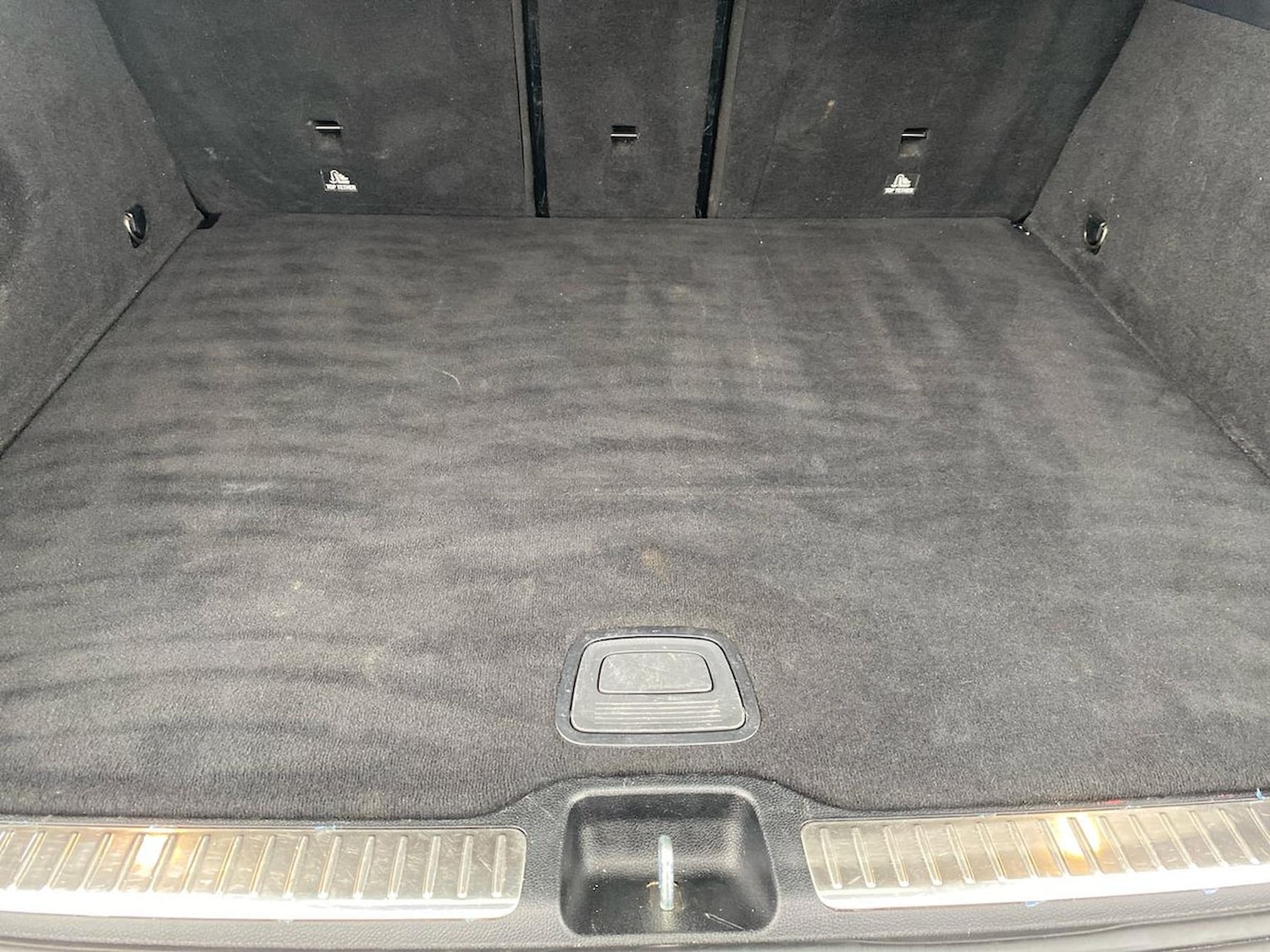 Used Mercedes-Benz GLC 2021 for sale - 76599377: Photo 17