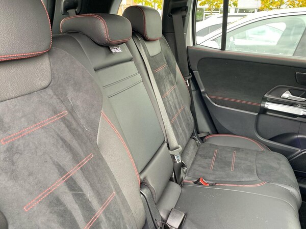 Used Mercedes-Benz GLB 2024 for sale - 76057953: Photo 16