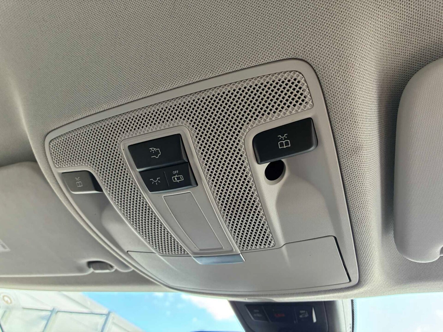 Used Mercedes-Benz A-Class 2017 for sale - 78192663: Photo 38