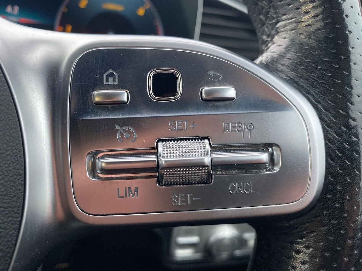 Used Mercedes-Benz GLE 2019 for sale - 76363353: Photo 27