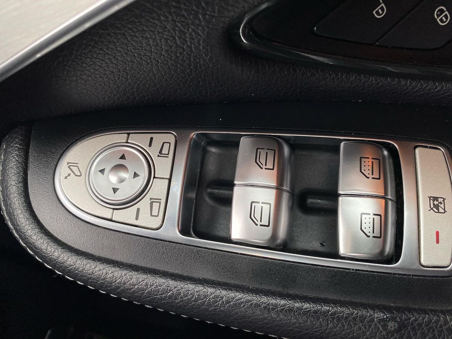 Used Mercedes-Benz GLC 2021 for sale - 76497290: Photo 21