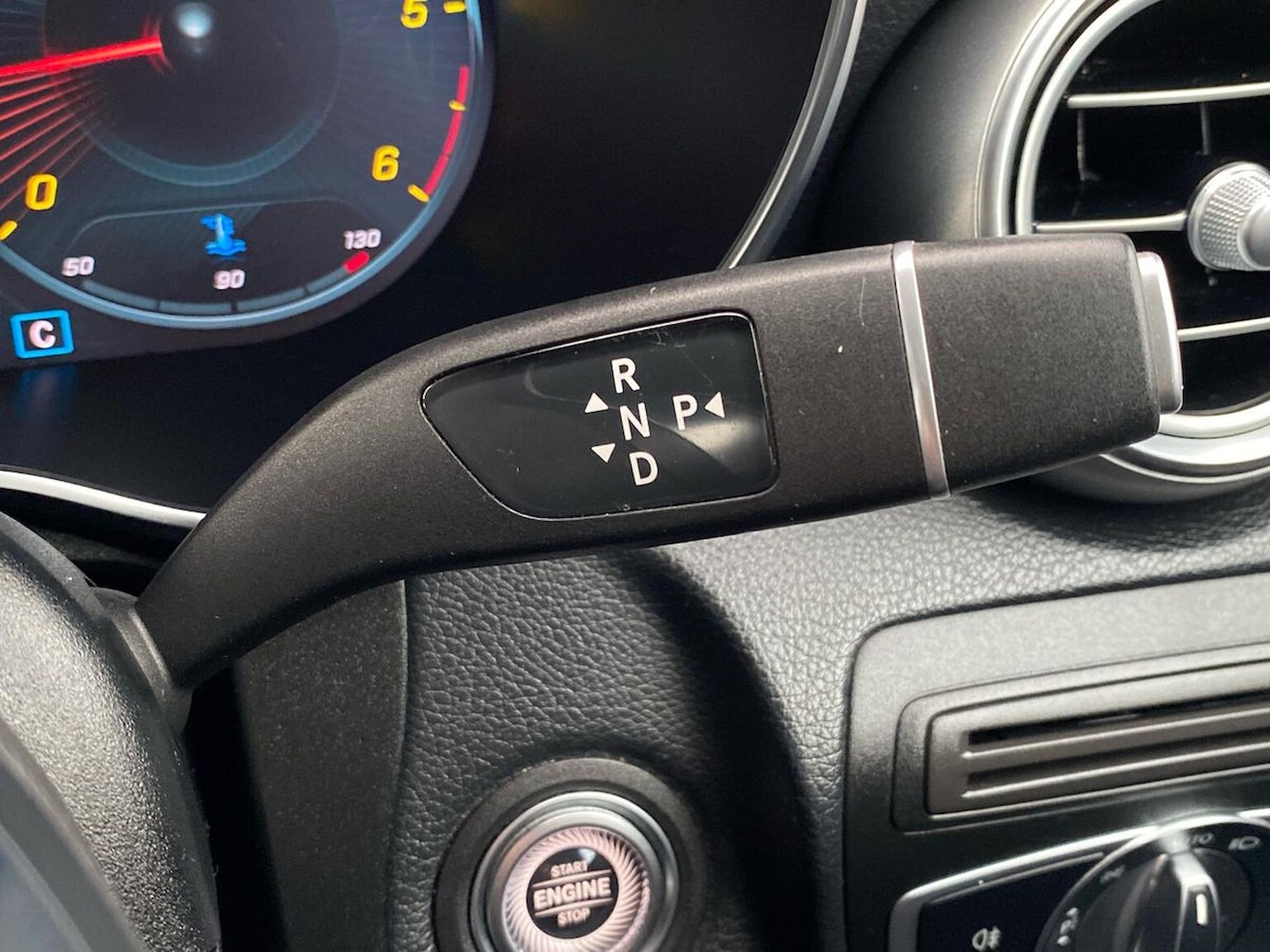 Used Mercedes-Benz GLC 2021 for sale - 76497290: Photo 29