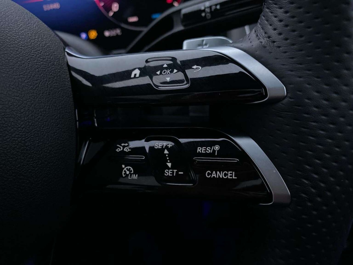 Used Mercedes-Benz GLC 2025 for sale - 77888667: Photo 35