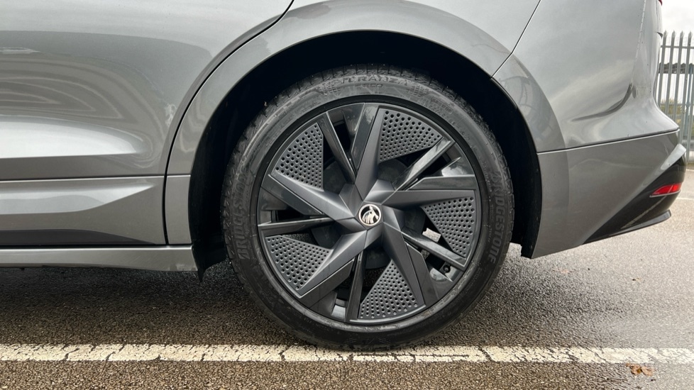 Used Skoda Enyaq 2024 for sale - 76873521: Photo 18