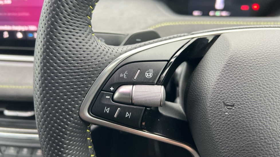 Used Skoda Enyaq 2024 for sale - 76873521: Photo 25