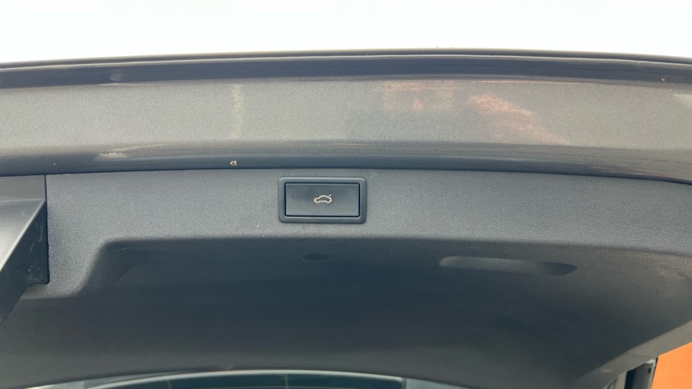 Used Skoda Enyaq 2024 for sale - 76873521: Photo 46