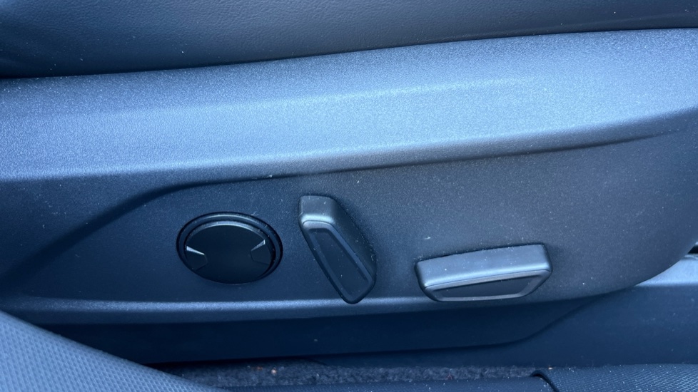 Used Ford Mustang Mach-E 2024 for sale - 76773423: Photo 35