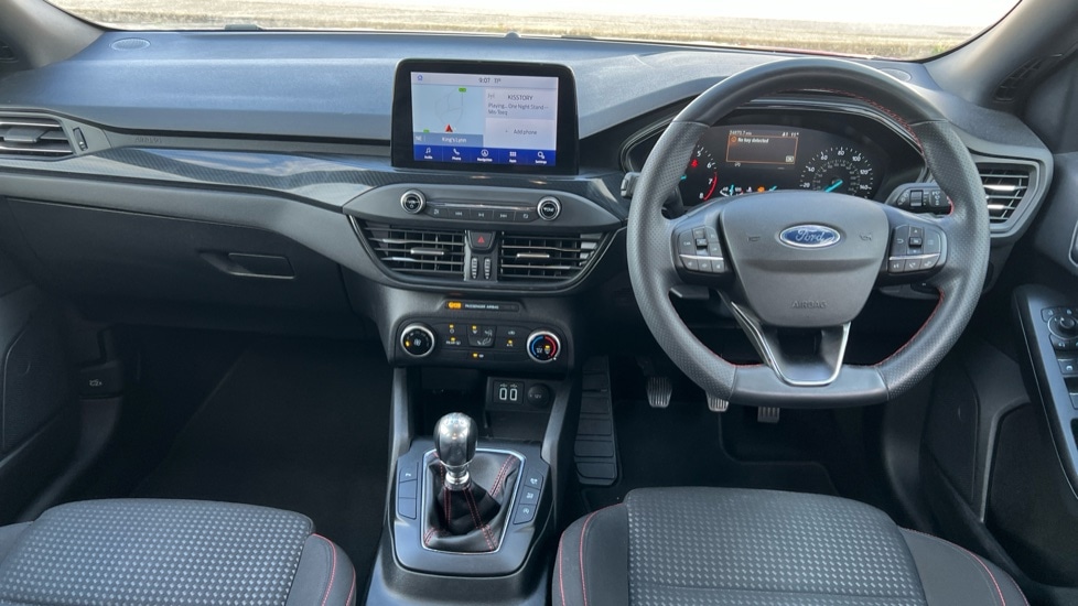 Used Ford Focus 2022 for sale - 76959995: Photo 11