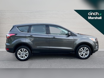 Used Ford Kuga 2017 for sale - 76062010: Photo 2
