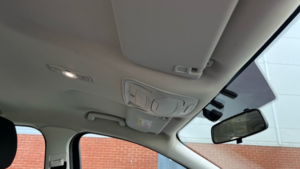 Used Ford Kuga 2017 for sale - 76062010: Photo 32