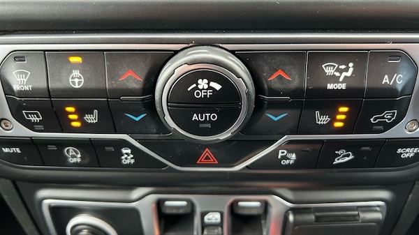 Used Jeep Wrangler 2020 for sale - 76297624: Photo 35
