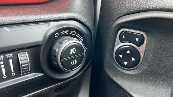 Used Jeep Wrangler 2020 for sale - 76297624: Photo 46