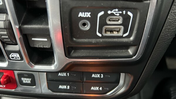 Used Jeep Wrangler 2020 for sale - 76297624: Photo 49
