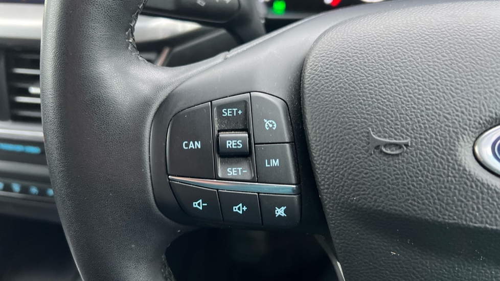 Used Ford Focus 2023 for sale - 77031468: Photo 22