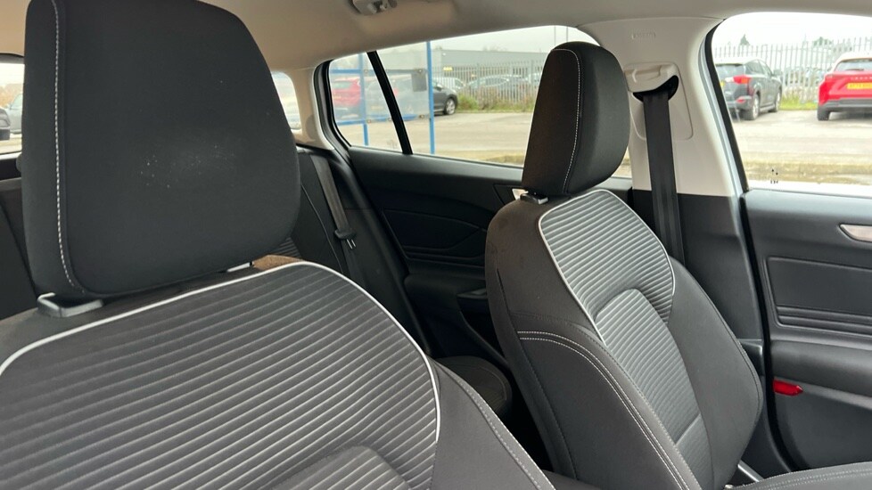 Used Ford Focus 2023 for sale - 77031468: Photo 35