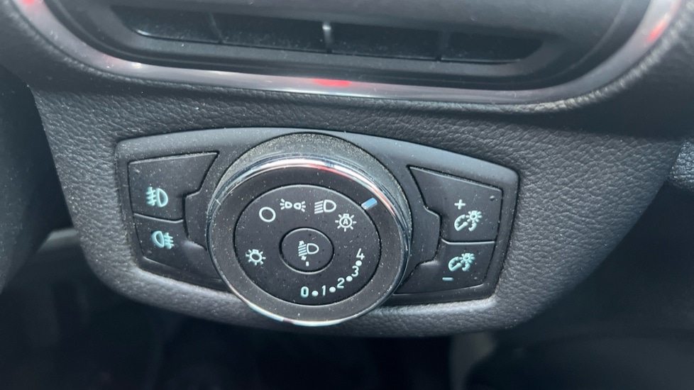 Used Ford B-MAX 2016 for sale - 76804175: Photo 39