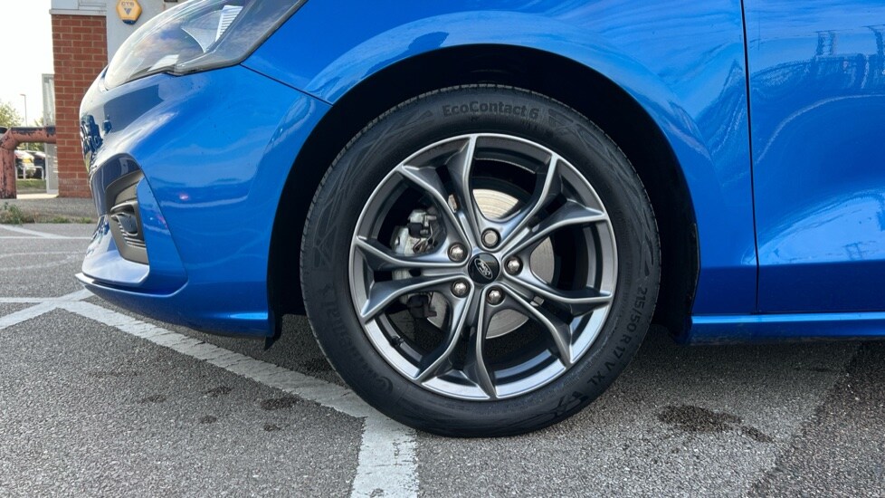 Used Ford Focus 2022 for sale - 76007627: Photo 17