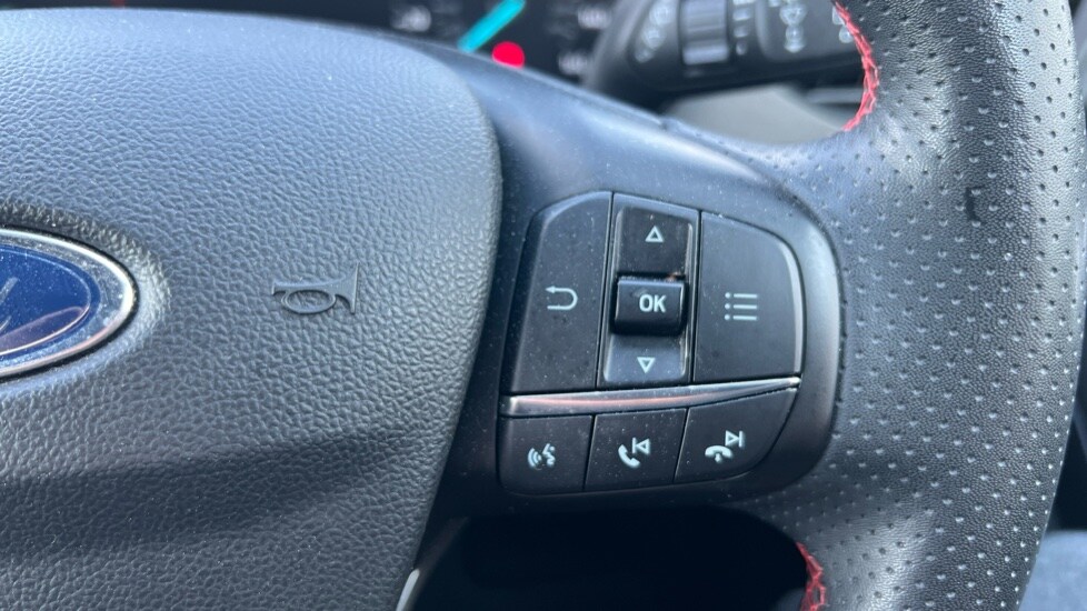 Used Ford Focus 2022 for sale - 76007627: Photo 24