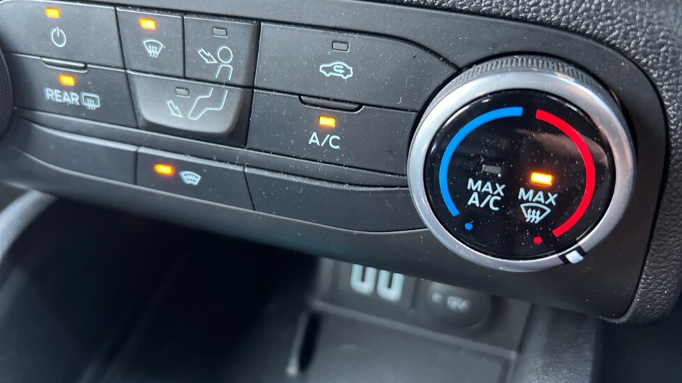 Used Ford Focus 2022 for sale - 76007627: Photo 37