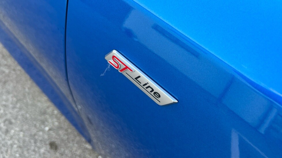 Used Ford Focus 2022 for sale - 76007627: Photo 43