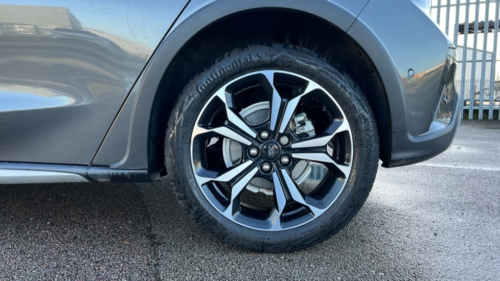 Used Ford Focus 2024 for sale - 77055674: Photo 18