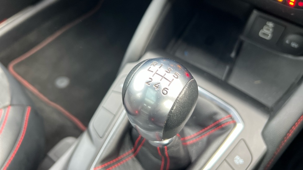 Used Ford Kuga 2022 for sale - 76873422: Photo 28