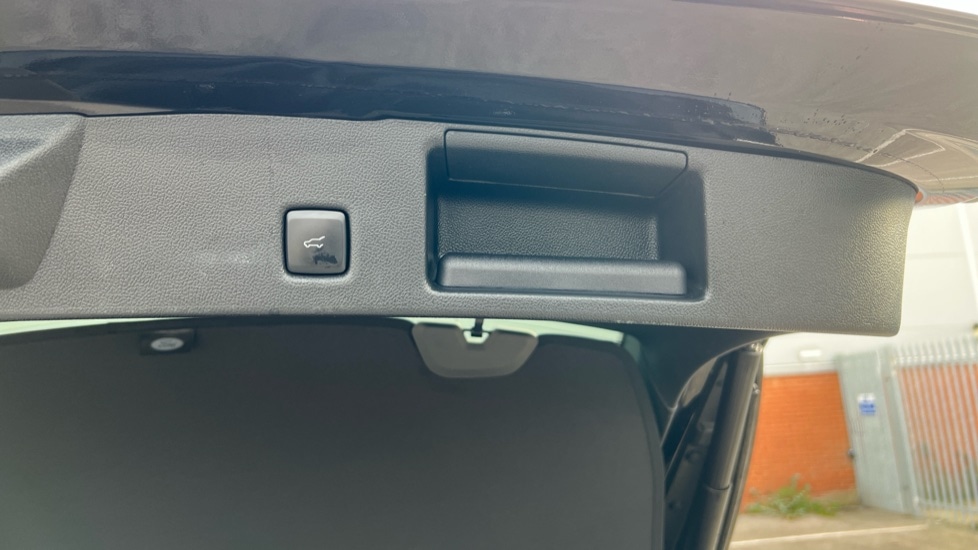 Used Ford Kuga 2022 for sale - 76873422: Photo 46