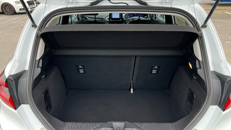 Used Ford Fiesta 2023 for sale - 76869046: Photo 15